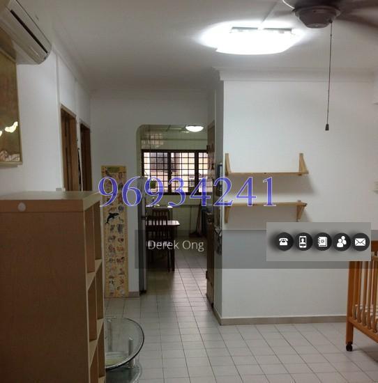 Yishun Street 22 thumbnail photo